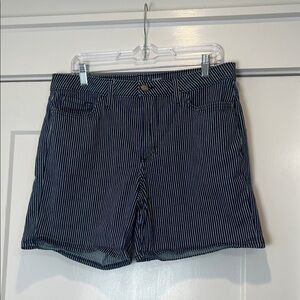 Lee Navy Striped regular fit mid rise Women's Shorts.